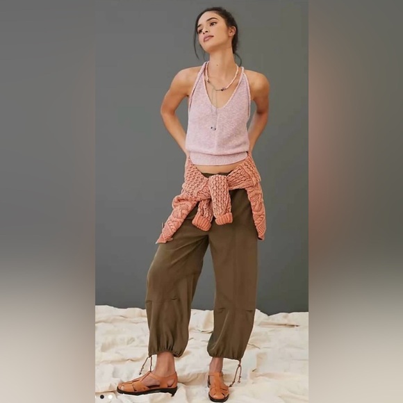 Pilcro Painted Walls Twisted Tank - Picture 3 of 8